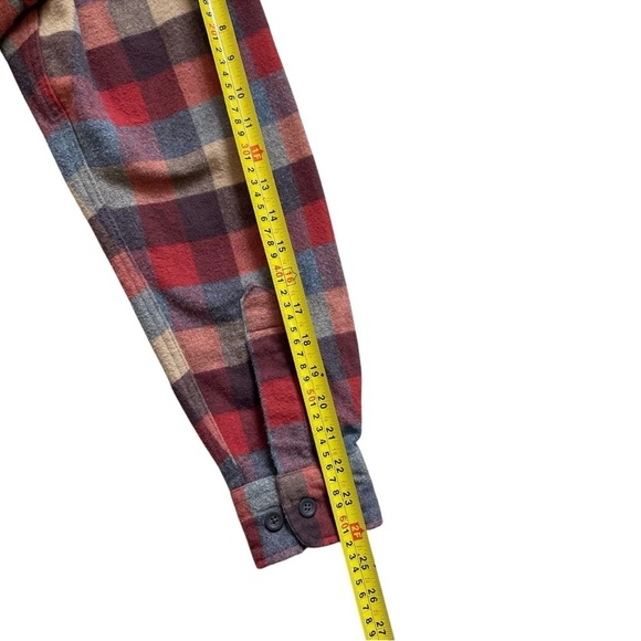 L.L. BEAN Men’s Small Thick Soft Chamois Flannel Shirt Plaid Button Up / Red - Picture 9 of 9